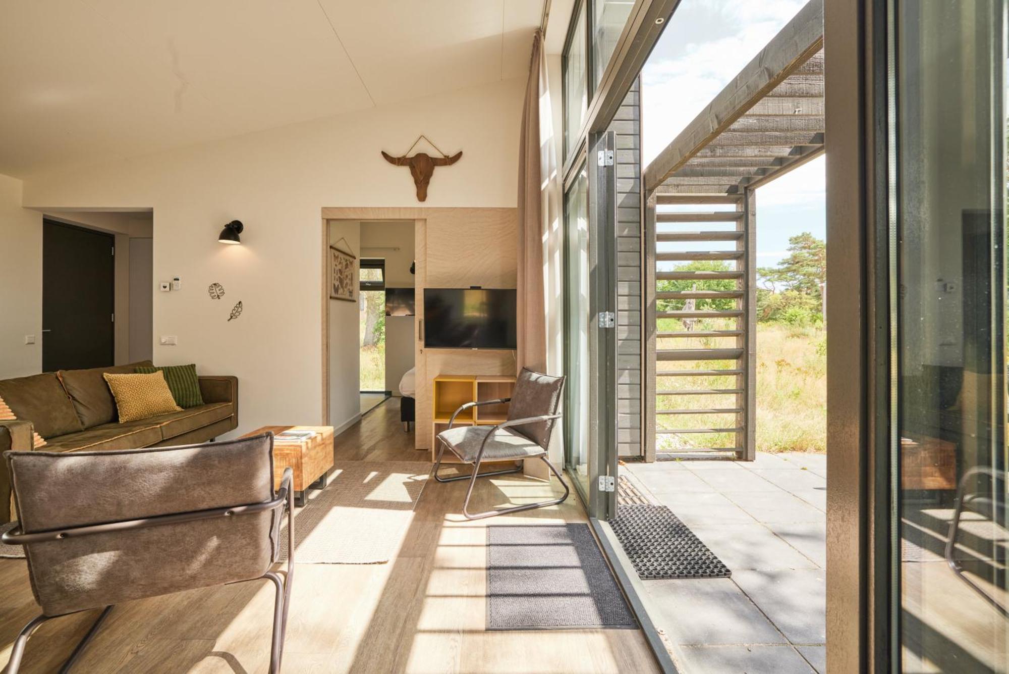 Dutchen Zeegser Duinen Suitelodges Exterior photo